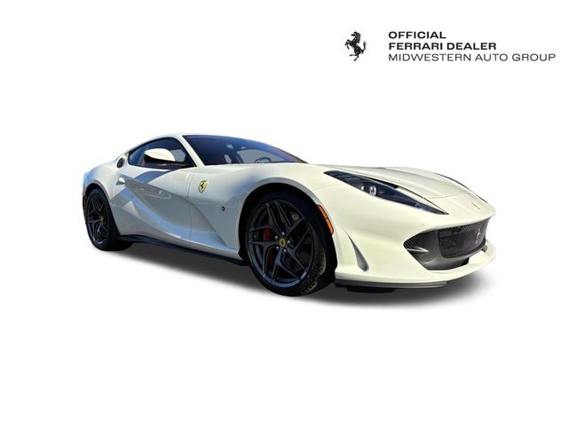 2019 Ferrari 812 Superfast Base