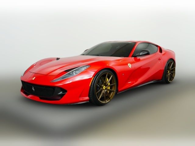 2019 Ferrari 812 Superfast Base