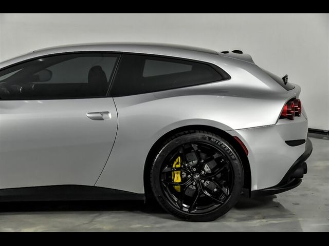 2019 Ferrari GTC4Lusso T