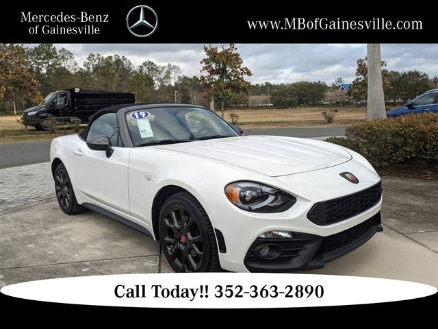 2019 FIAT 124 Spider Abarth