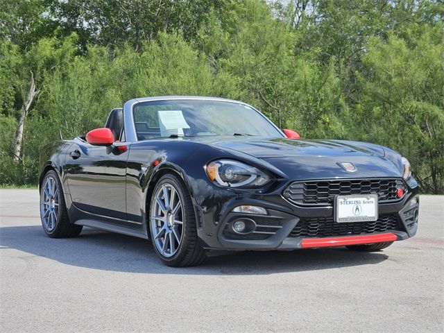 2019 FIAT 124 Spider Abarth