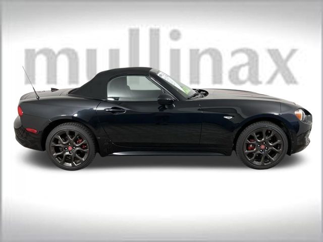 2019 FIAT 124 Spider Classica