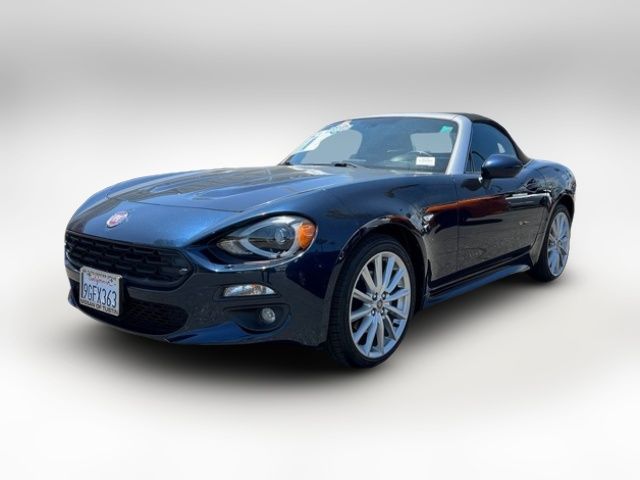 2019 FIAT 124 Spider Lusso