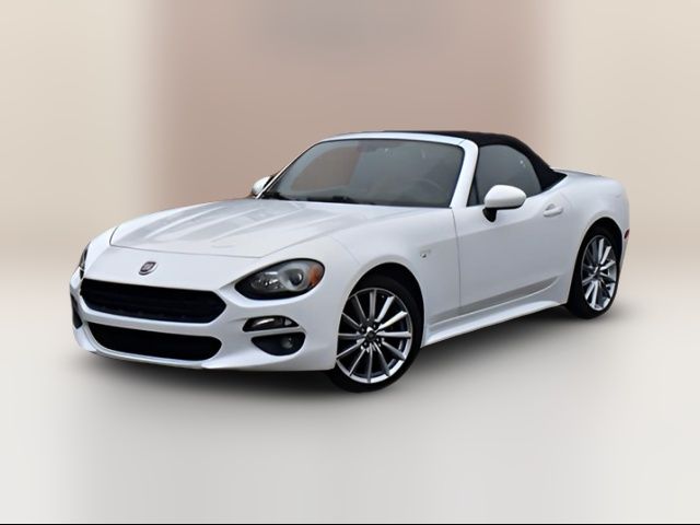 2019 FIAT 124 Spider Lusso