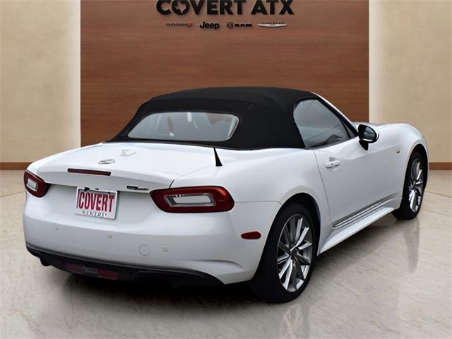 2019 FIAT 124 Spider Lusso