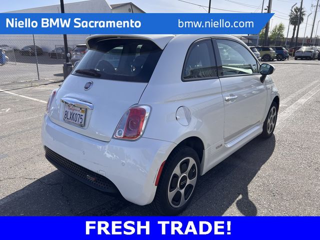 2019 FIAT 500e Base