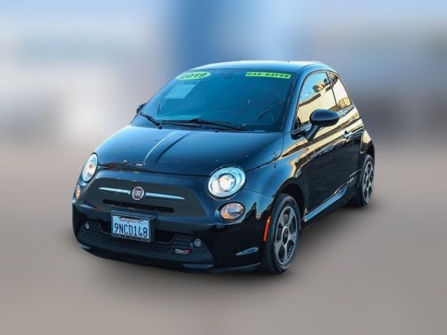 2019 FIAT 500e Base