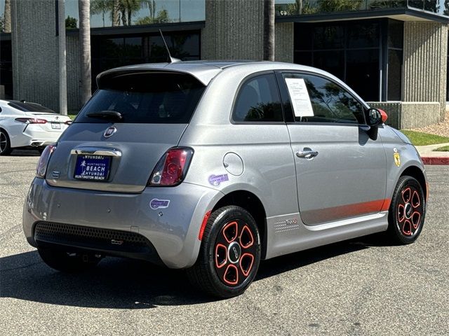 2019 FIAT 500e Base