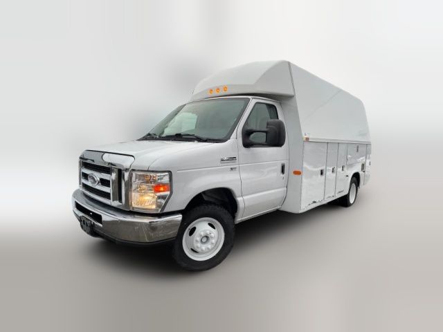 2019 Ford E-Series Cutaway 