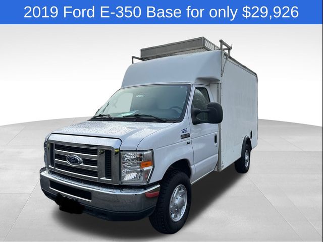 2019 Ford E-Series Base