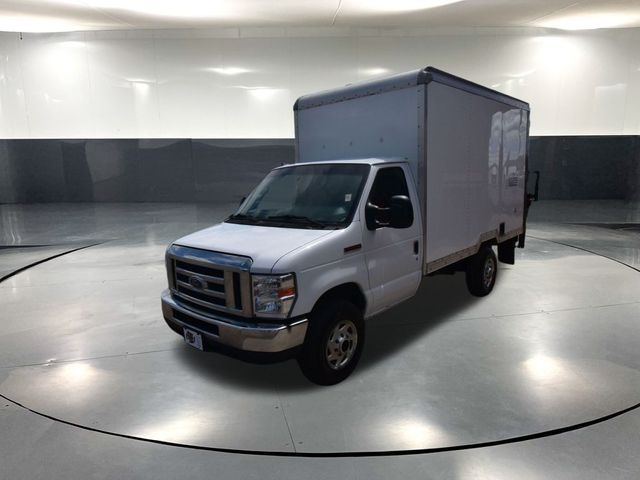 2019 Ford E-Series Base