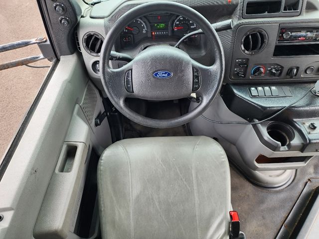 2019 Ford E-Series Base