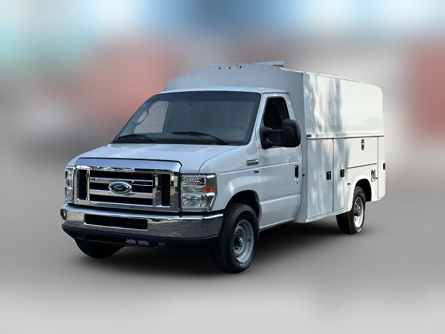 2019 Ford E-Series Base