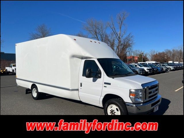 2019 Ford E-Series Base