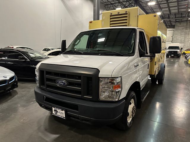 2019 Ford E-Series Base