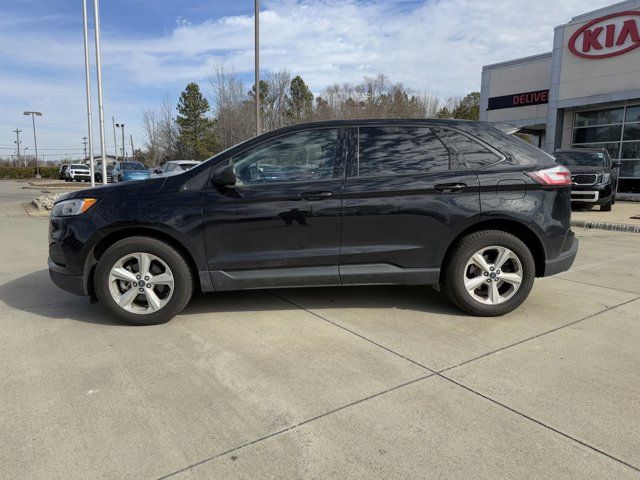 2019 Ford Edge SE