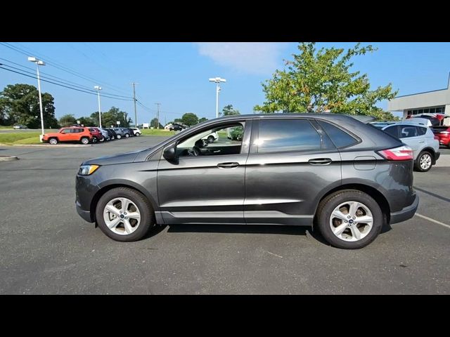 2019 Ford Edge SE