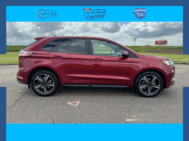 2019 Ford Edge ST