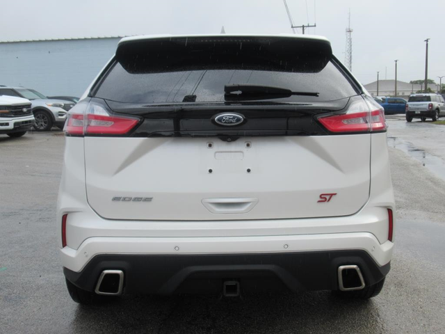 2019 Ford Edge ST