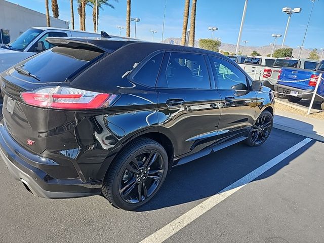 2019 Ford Edge ST