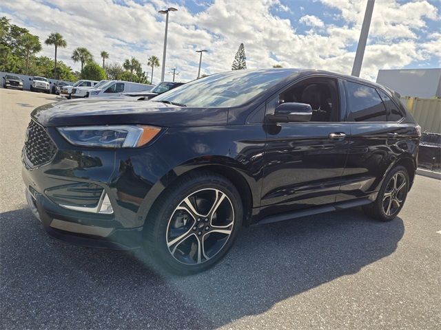 2019 Ford Edge ST