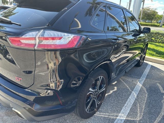 2019 Ford Edge ST