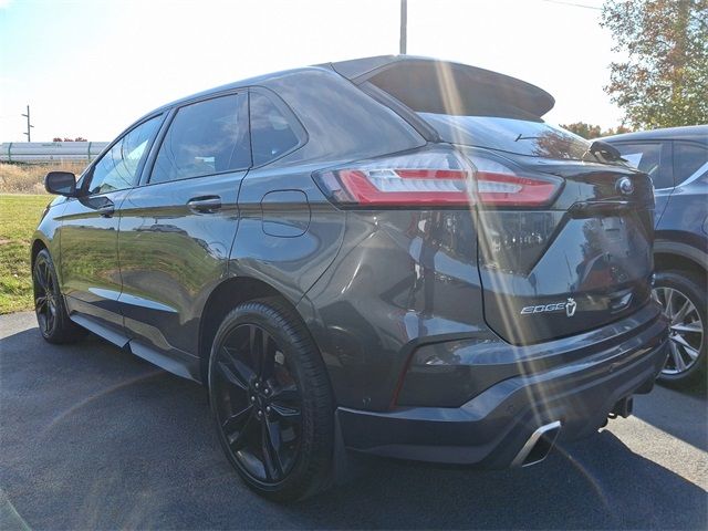 2019 Ford Edge ST