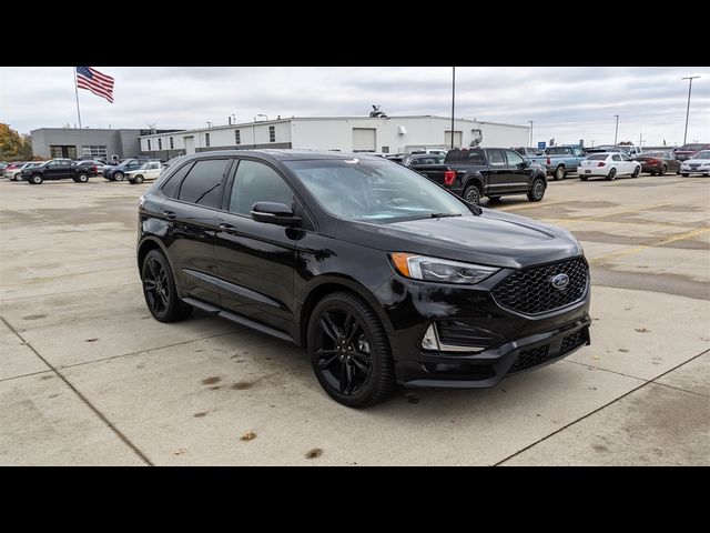 2019 Ford Edge ST