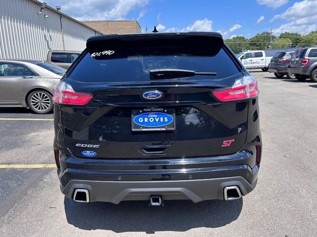 2019 Ford Edge ST