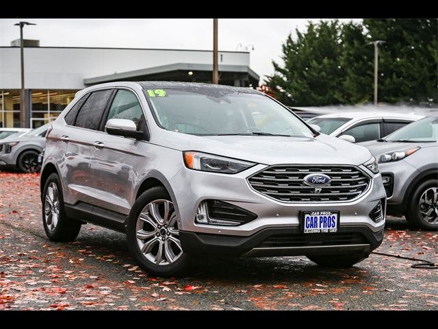 2019 Ford Edge Titanium