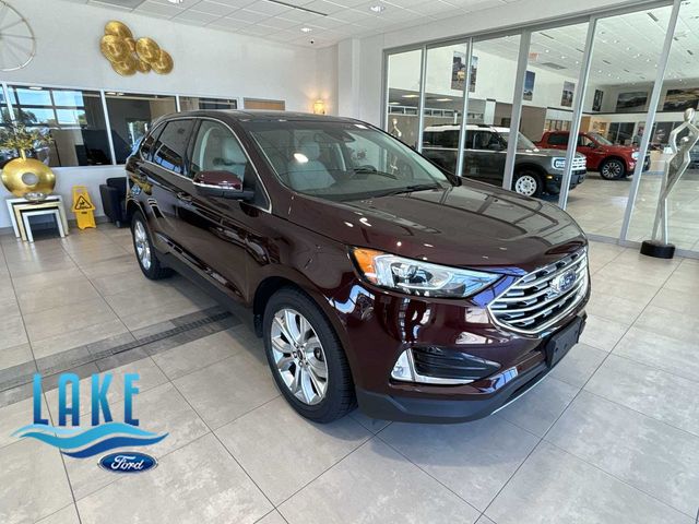 2019 Ford Edge Titanium