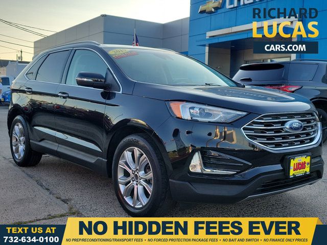 2019 Ford Edge Titanium