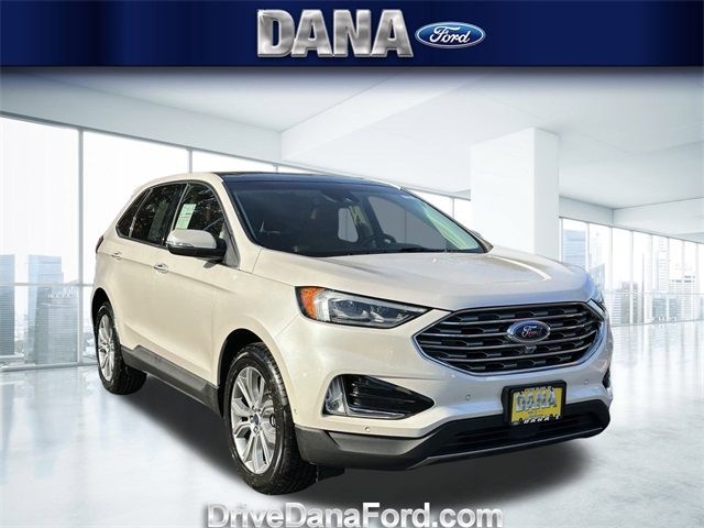 2019 Ford Edge Titanium