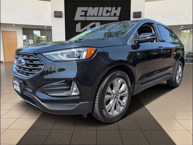 2019 Ford Edge Titanium