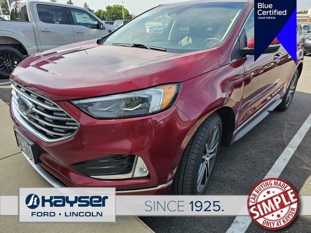 2019 Ford Edge Titanium