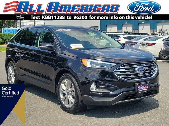 2019 Ford Edge Titanium