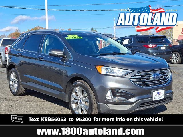 2019 Ford Edge Titanium