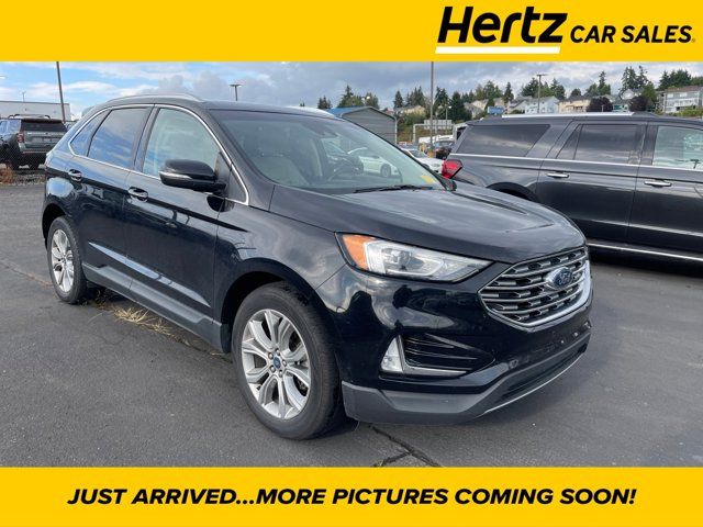 2019 Ford Edge Titanium