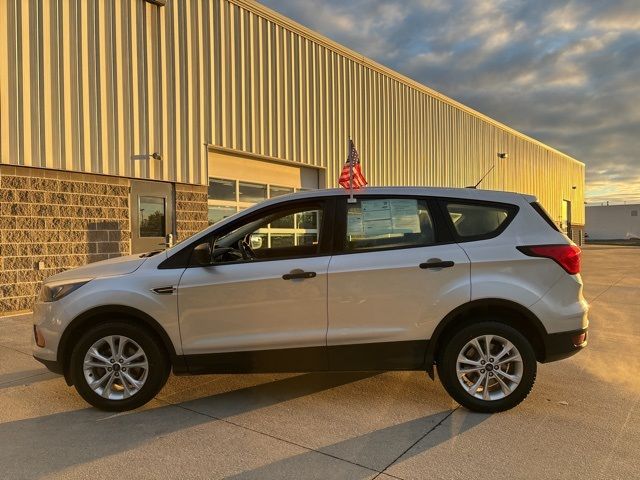 2019 Ford Escape S