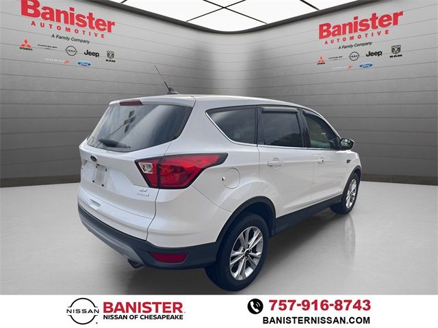 2019 Ford Escape SE