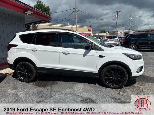 2019 Ford Escape SE