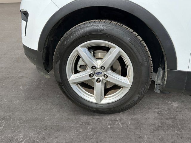 2019 Ford Explorer Base