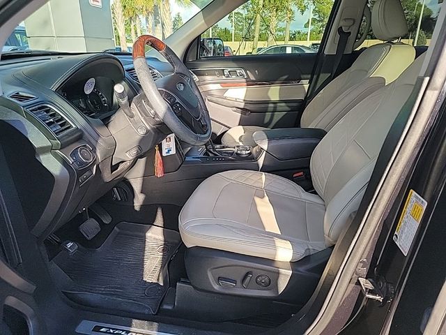 2019 Ford Explorer Platinum