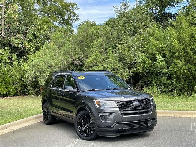 2019 Ford Explorer Sport