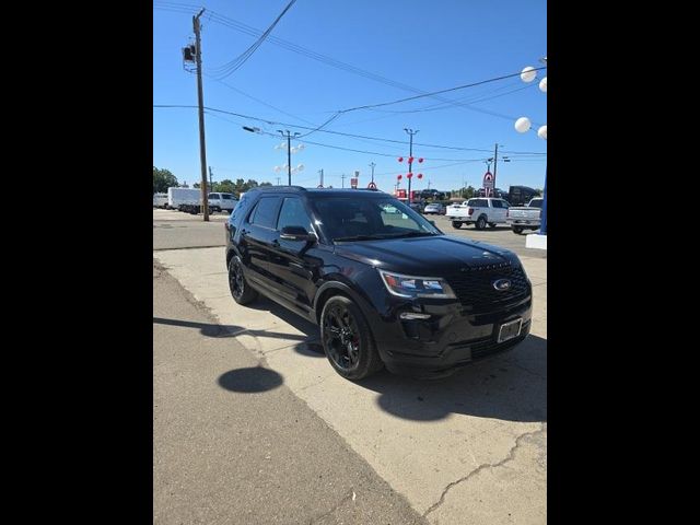 2019 Ford Explorer Sport