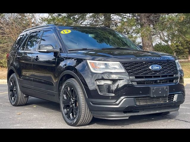 2019 Ford Explorer Sport