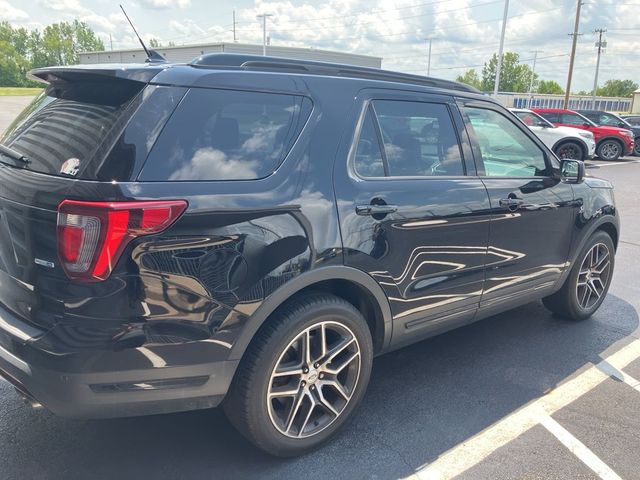 2019 Ford Explorer Sport