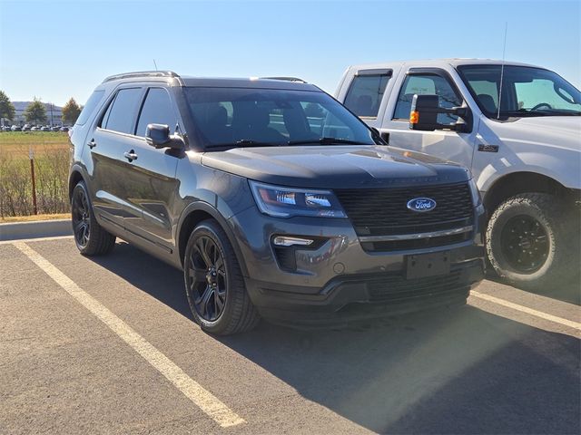 2019 Ford Explorer Sport