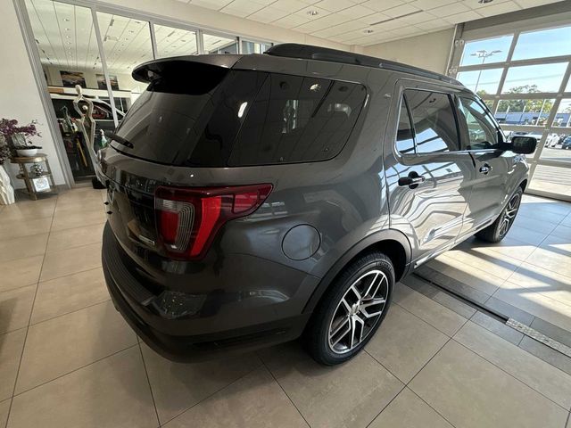 2019 Ford Explorer Sport