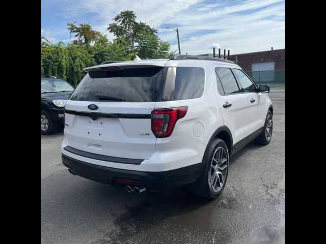 2019 Ford Explorer Sport